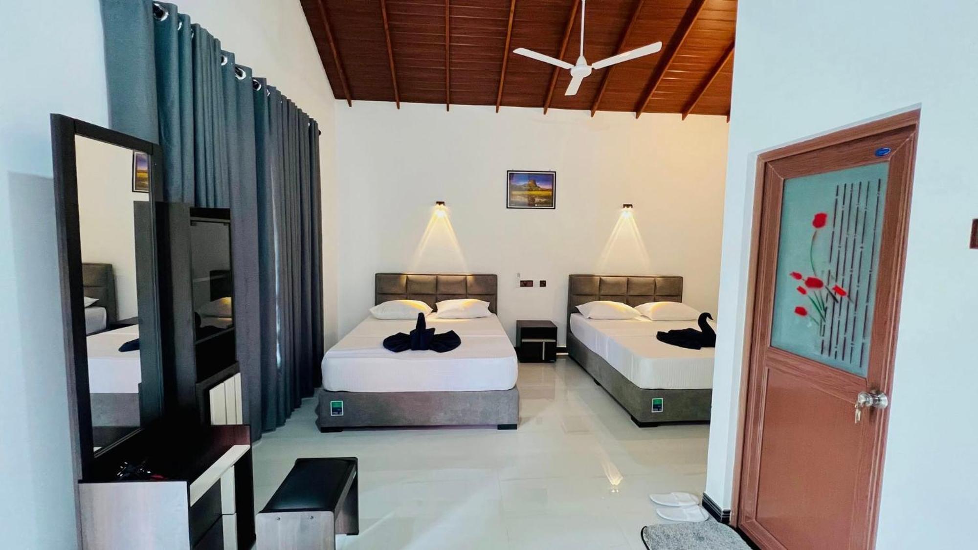 Sigiriya Sun Shine Villa Dış mekan fotoğraf